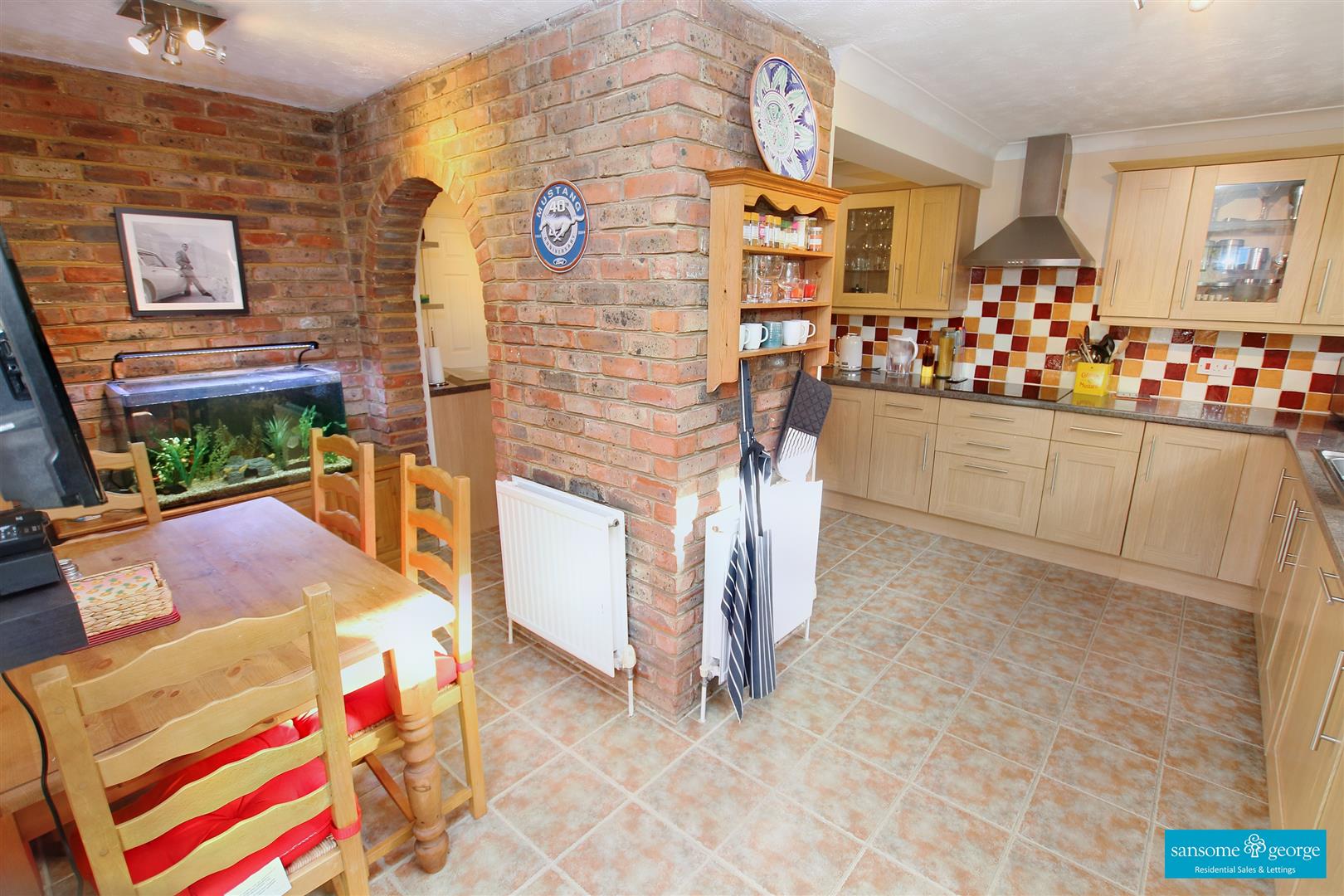Addiscombe Chase, Tilehurst, Reading